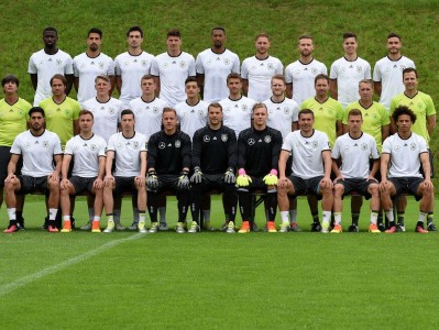 里程碑夜！皇家社会刷新队史纪录，欧超杯今晚刷纪录，压力陡增，年轻球员得到机会的简单介绍-开云体育下载